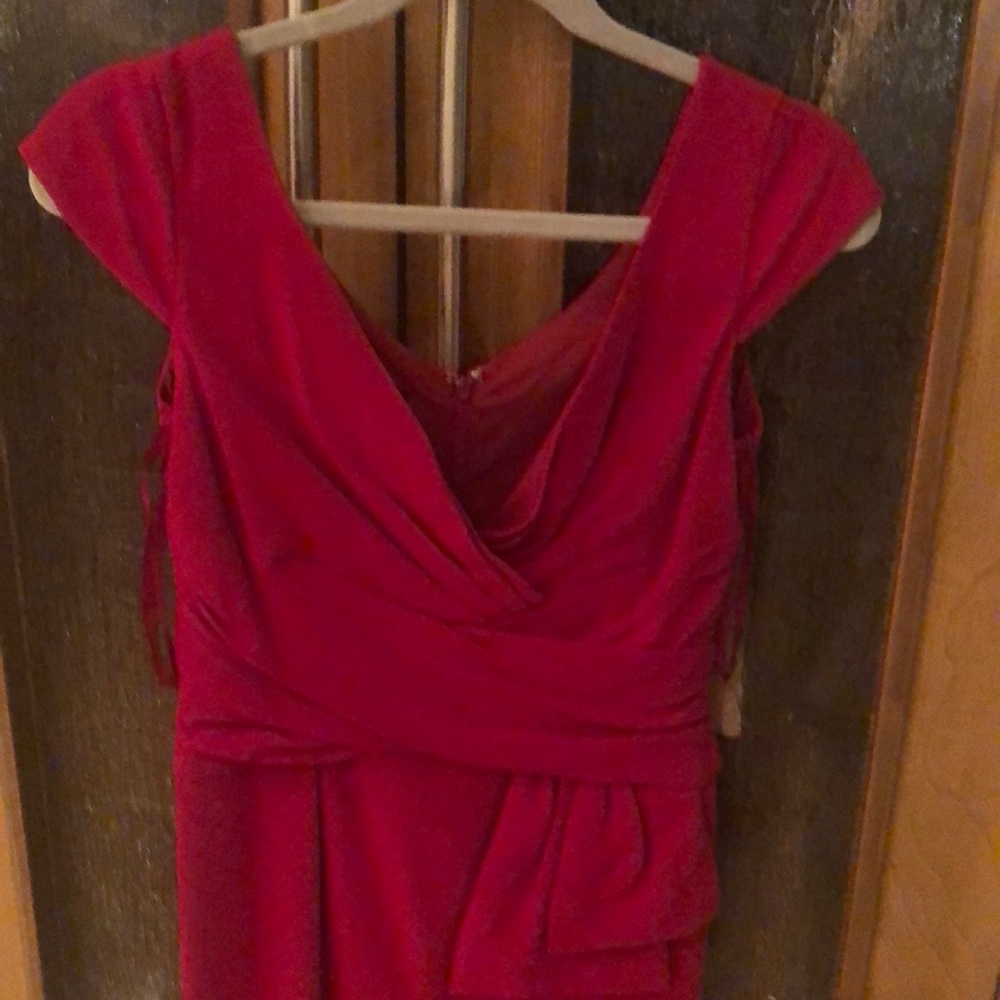 Dress - Picture 4 of 4